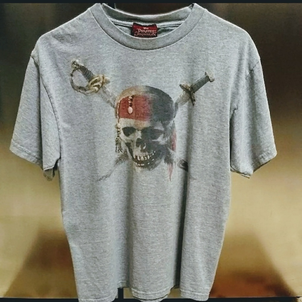 Disney Pirates ☠️ of the Caribbean T-Shirt